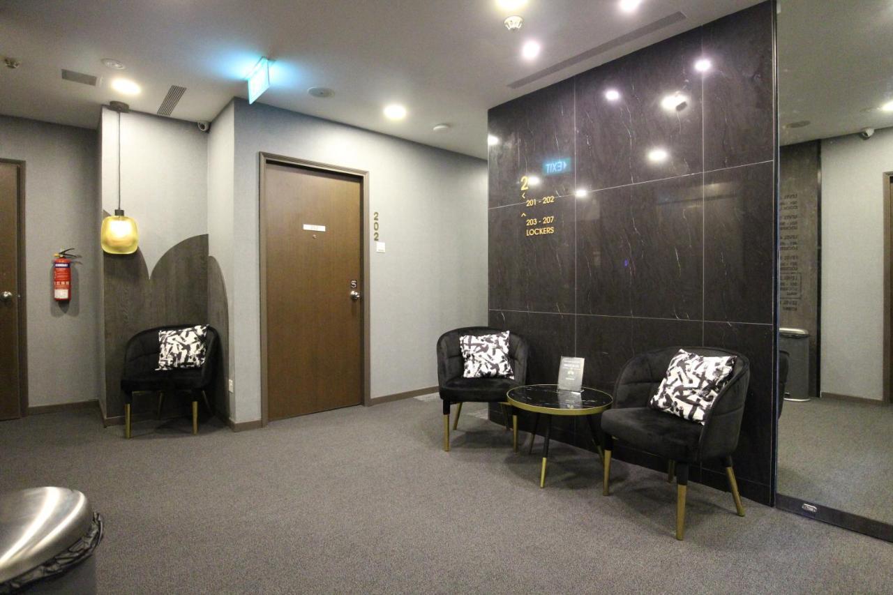 St Signature Bugis Beach, Dayuse, 8-9 Hours, Check In 8Am Or 11Am Singapore Bagian luar foto